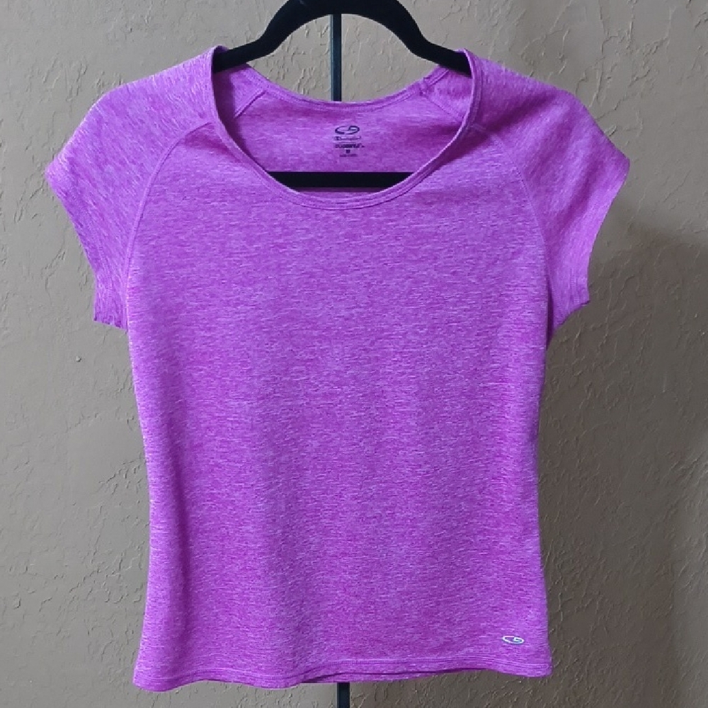 Champion Duo Dry Purple Fitted Cap Sleeve T-Shirt Size M